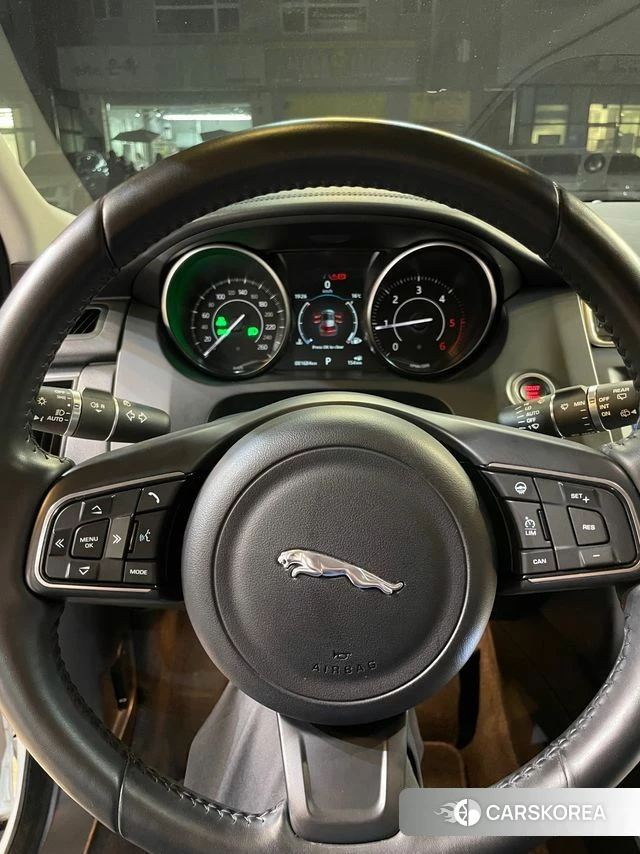 Jaguar E-PACE 2019 Белый из Кореи, фото 4