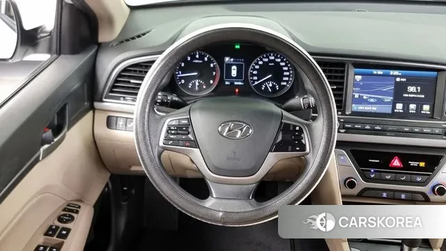 Hyundai Avante AD 2018 Белый из Кореи, фото 4