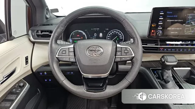 Toyota Sienna 4th Generation 2023 Оранжевый из Кореи, фото 4
