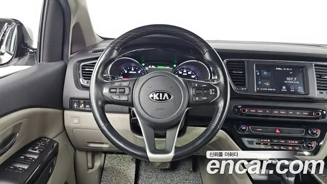 Kia The New Carnival 2019 Белый из Кореи, фото 4