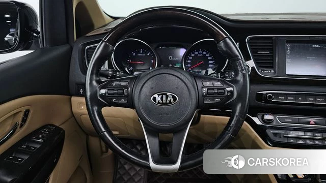 Kia The New Carnival 2018 Черный из Кореи, фото 4