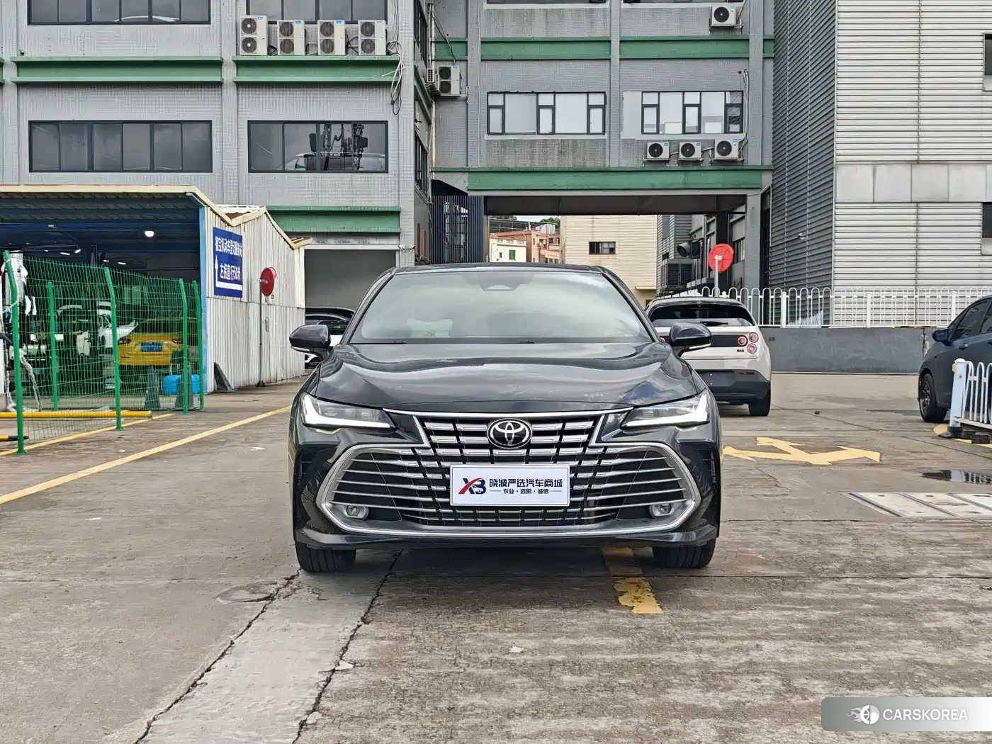 Toyota Avalon 2025 Черный из Китая, фото 4
