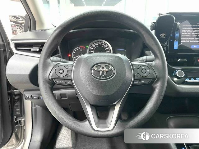 Toyota Corolla 2023 Серебристо-серый из Китая, фото 4