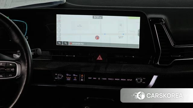 Kia Sportage 5th Generation Hybrid 2022 Серебристо-серый из Кореи, фото 4