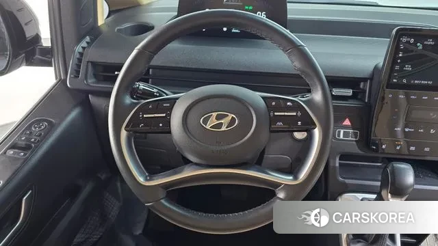 Hyundai Staria 2022 Черный из Кореи, фото 4