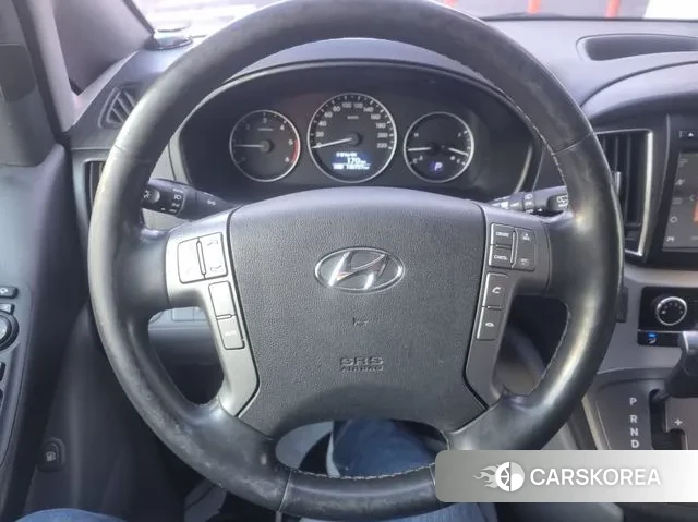 Hyundai The New Grand Starex 2018 Серебристо-серый из Кореи, фото 4