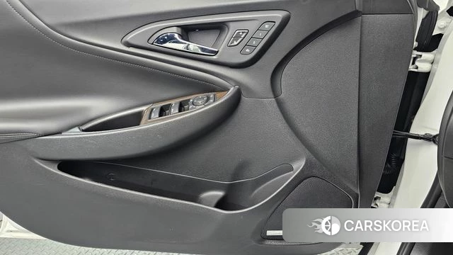 Chevrolet (GM Daewoo) All New Malibu 2018 Белый из Кореи, фото 4