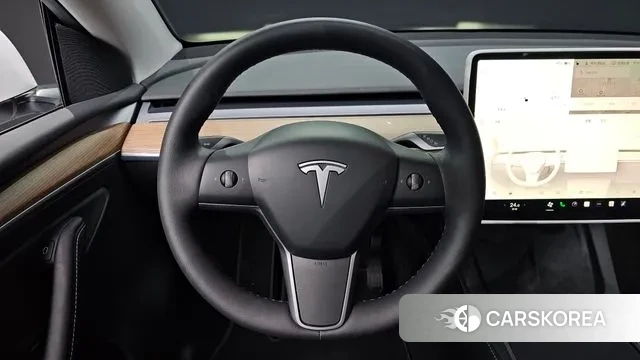 Tesla Model Y 2025 Белый из Кореи, фото 4
