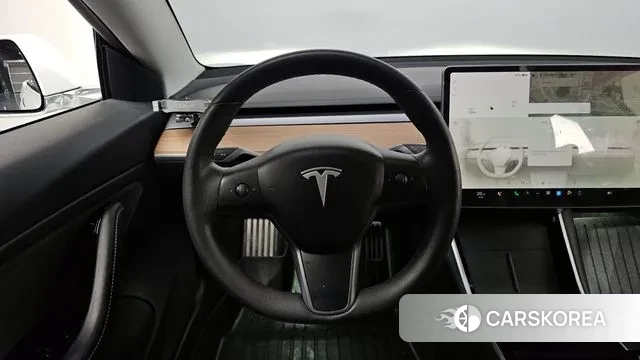 Tesla Model 3 2020 Белый из Кореи, фото 4
