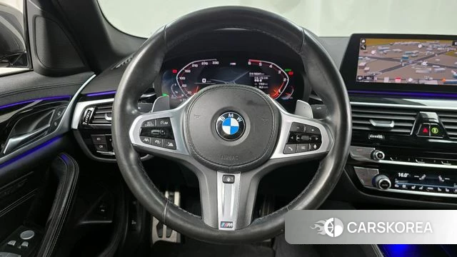 BMW 5 Series (G30) 2019 Серый из Кореи, фото 4