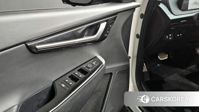 Kia EV6 2021 Белый из Кореи, фото 4