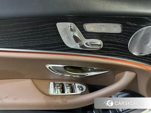 Mercedes-Benz E-Class W213 2018 Белый из Кореи, фото 4