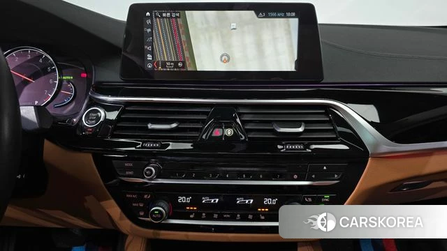BMW 5 Series (G30) 2018 Серый из Кореи, фото 4