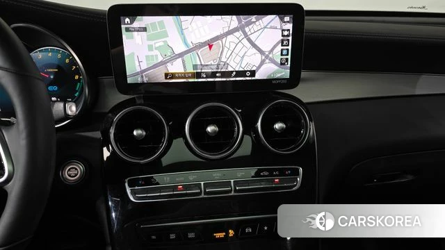Mercedes-Benz GLC-Class X253 2021 Белый из Кореи, фото 4