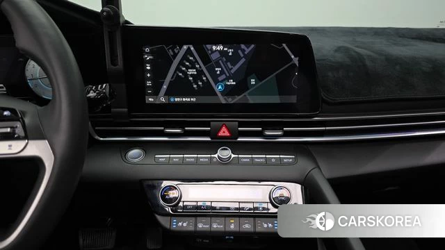 Hyundai The New Avante (CN7) 2023 Белый из Кореи, фото 4