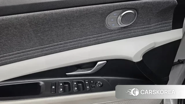 Hyundai Avante (CN7) 2021 Серебристо-серый из Кореи, фото 4