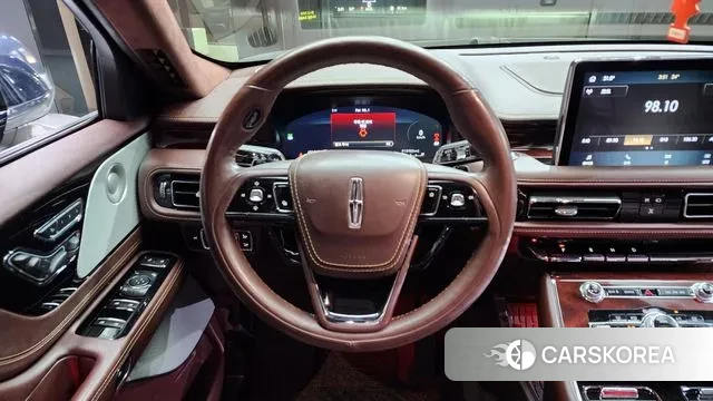 Lincoln Aviator 2nd generation 2022 Серый из Кореи, фото 4