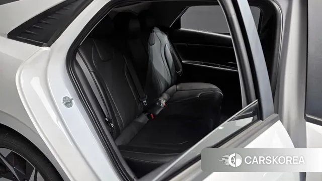 Hyundai Avante (CN7) 2020 Белый из Кореи, фото 4