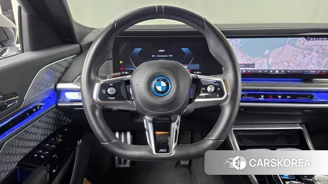BMW i7 (G70) 2024 Черный из Кореи, фото 4