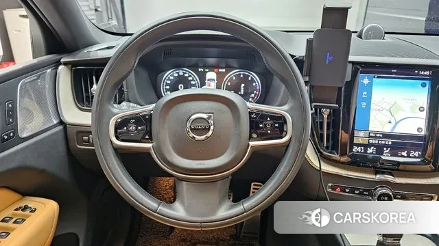 Volvo XC60 second Generation 2020 Белый из Кореи, фото 4