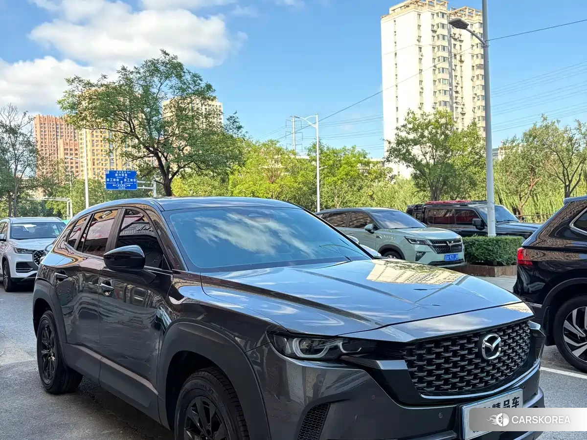 Mazda CX-50 2023 Silver/gray из Китая, фото 4
