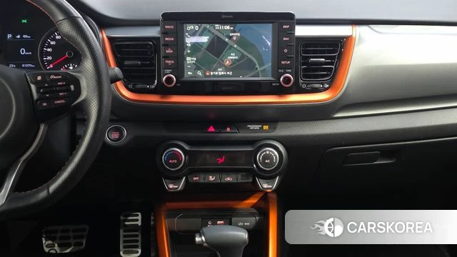 Kia Stonic 2019 Белый из Кореи, фото 4