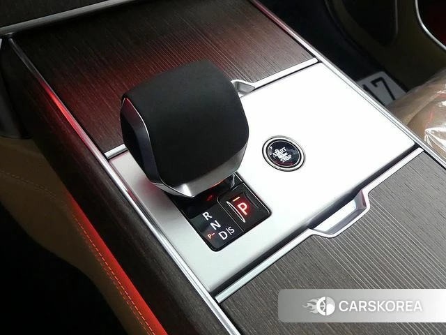 Land Rover Range Rover 5th Generation 2026 Черный из Кореи, фото 4