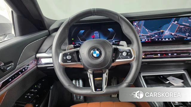 BMW 7 Series (G70) 2023 Серебряный двухцветный из Кореи, фото 4