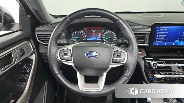 Ford Explorer 6th Generation 2021 Черный из Кореи, фото 4