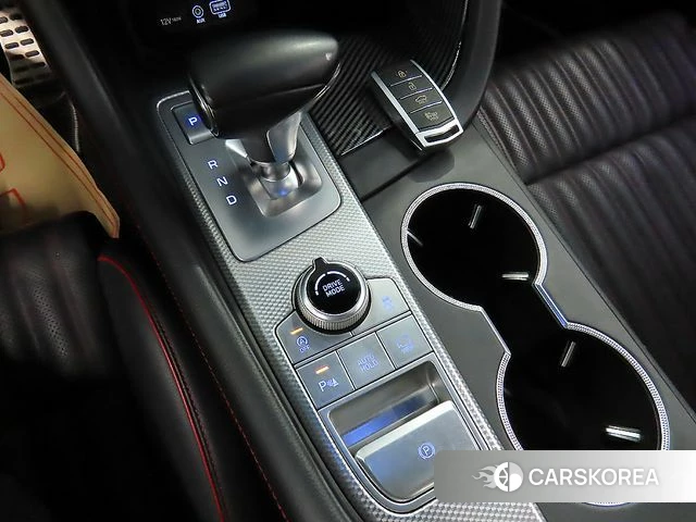 Genesis G70 2019 Черный из Кореи, фото 4