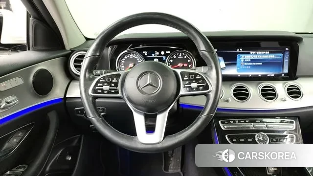 Mercedes-Benz E-Class W213 2019 Белый из Кореи, фото 4