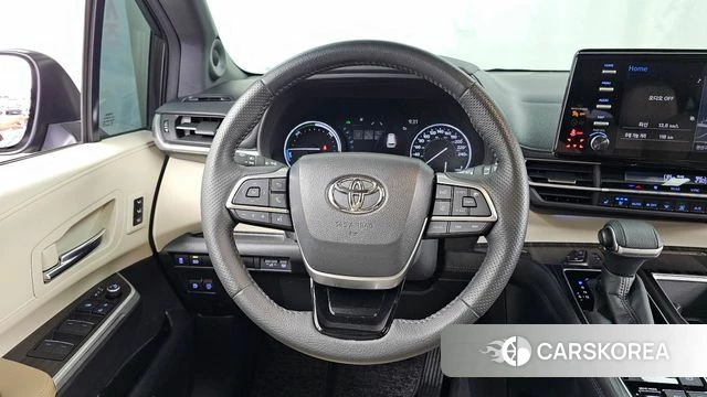 Toyota Sienna 4th Generation 2022 Серый из Кореи, фото 4