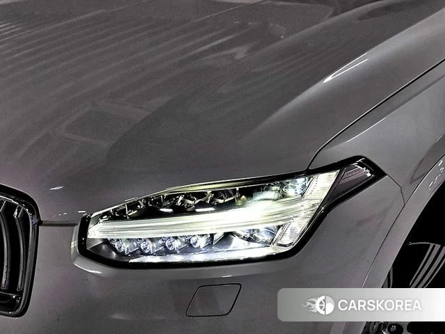 Volvo XC90 second Generation 2021 Белый из Кореи, фото 4