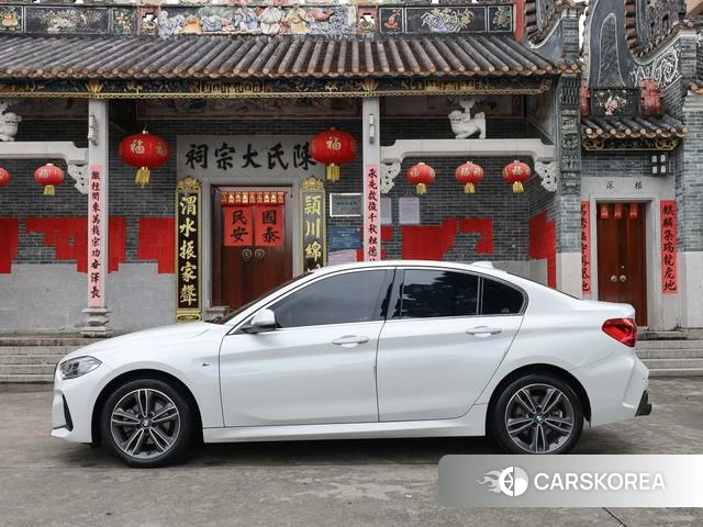 BMW 1 series 2022 Белый из Китая, фото 4