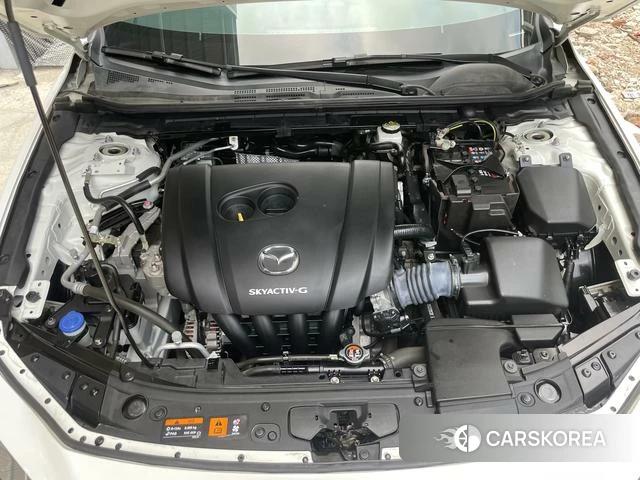 Mazda 3 Angkesaila 2022 Белый из Китая, фото 4