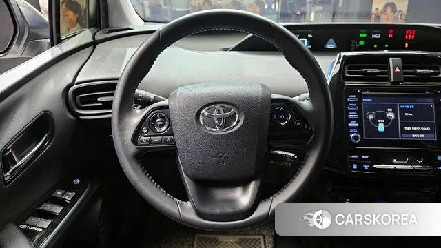 Toyota Prius 4th Generation 2019 Белый из Кореи, фото 4