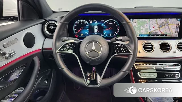 Mercedes-Benz E-Class W213 2021 Белый из Кореи, фото 4