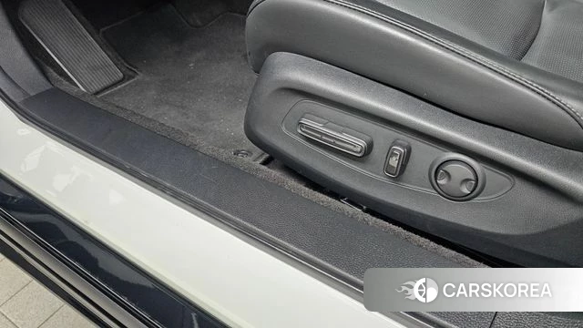 Honda Accord 11th Generation 2024 Белый из Кореи, фото 4