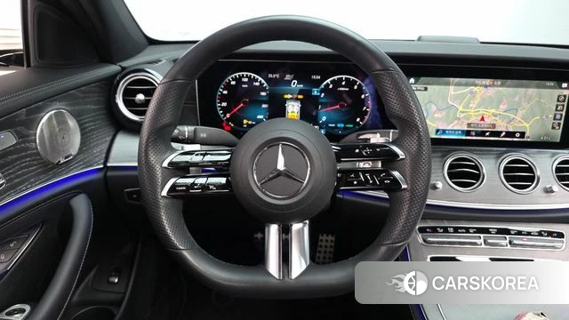 Mercedes-Benz E-Class W213 2022 Белый из Кореи, фото 4