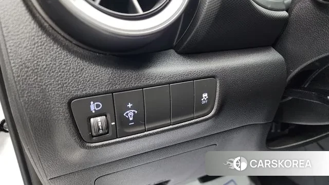 Hyundai The New Kona 2022 Белый из Кореи, фото 4