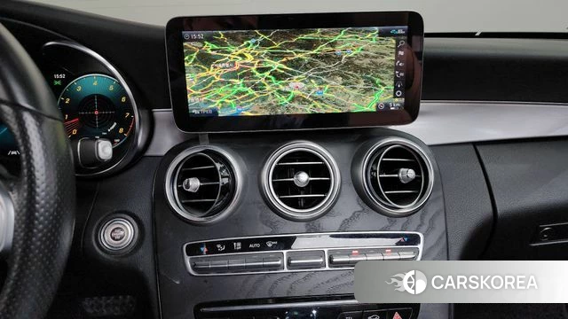 Mercedes-Benz C-Class W205 2021 Белый из Кореи, фото 4