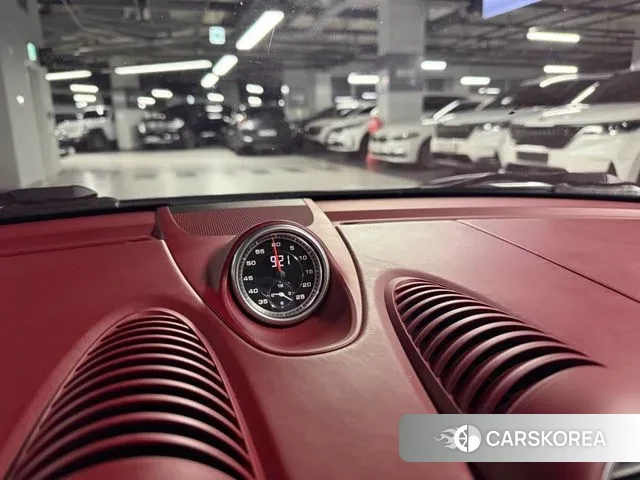 Porsche 718 Boxster 2018 Черный из Кореи, фото 4