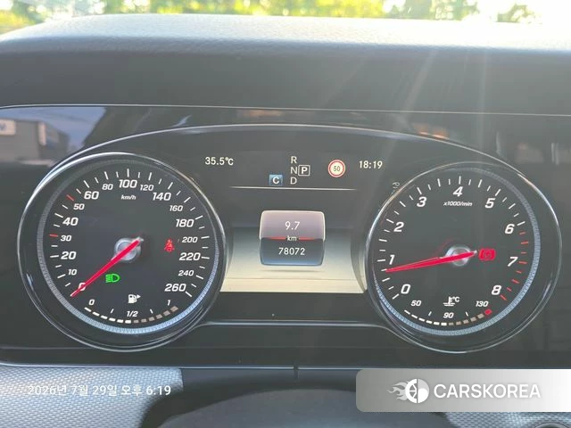 Mercedes-Benz E-Class W213 2018 Черный из Кореи, фото 4