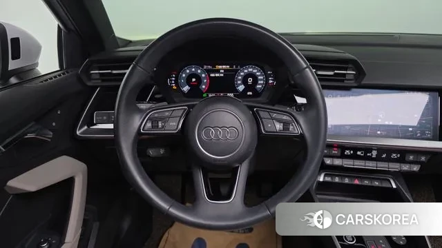 Audi A3 (8Y) 2023 Белый из Кореи, фото 4