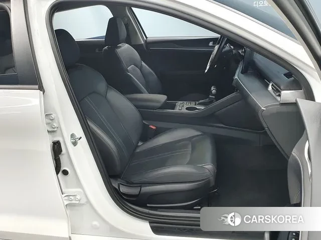 Kia K5 3rd generation 2020 Белый из Кореи, фото 4