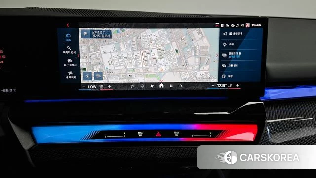 BMW M5 (G90) 2026 Зеленый из Кореи, фото 4