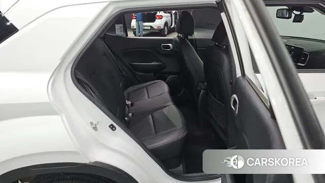 Hyundai Venue 2022 Белый из Кореи, фото 4