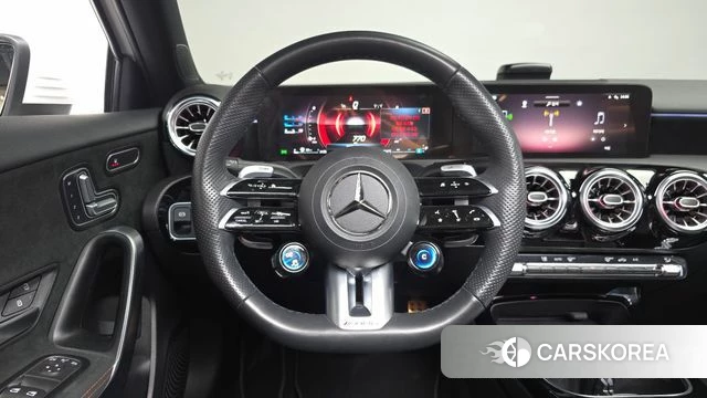 Mercedes-Benz A-Class W177 2024 Белый из Кореи, фото 4