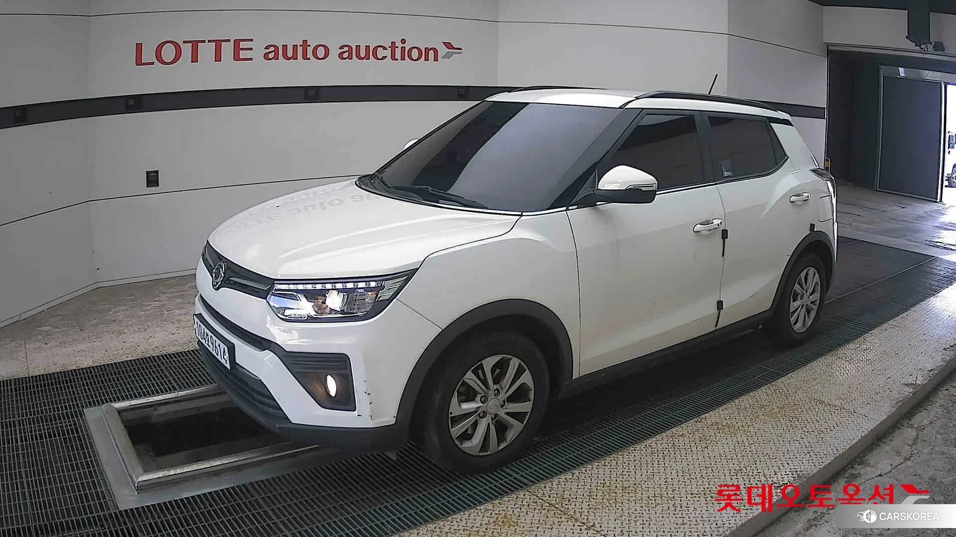 SsangYong Tivoli 2021 Grand White из Кореи, фото 4