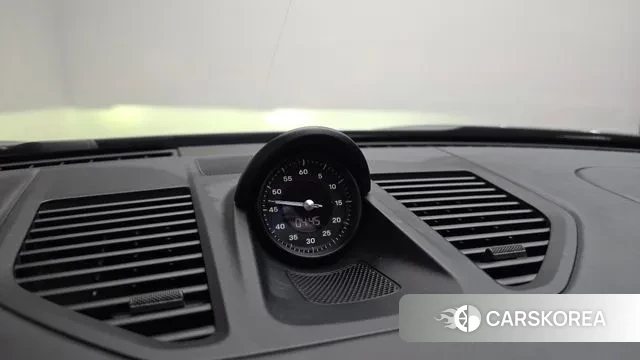 Porsche 911(992) 2020 Серый из Кореи, фото 4